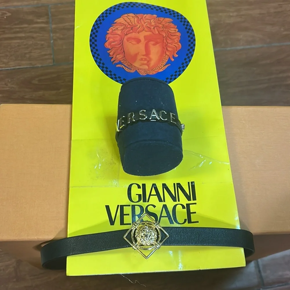 Versus Versace Black‎ Leather necklace
